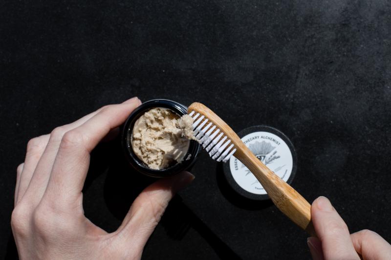 Bright Tooth Polish with bamboo toothbrush